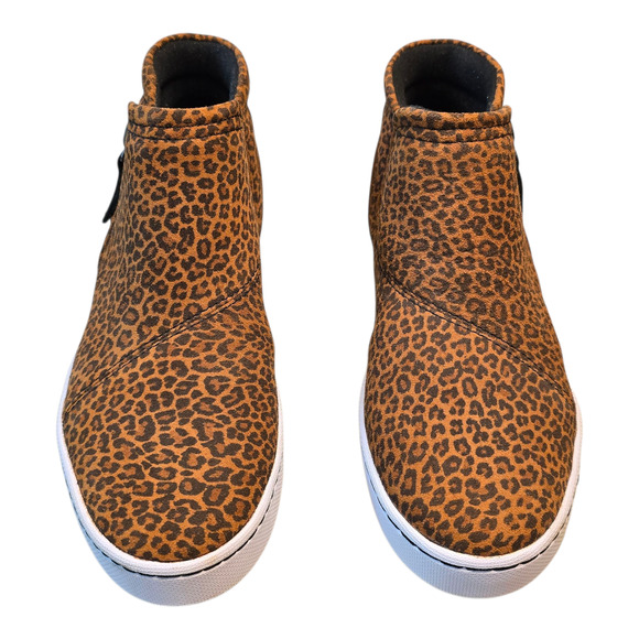 Clarks Pawley Adwin Sneaker Womens Size 6.5M Leopard Print Rockabilly Casual - Picture 2 of 10